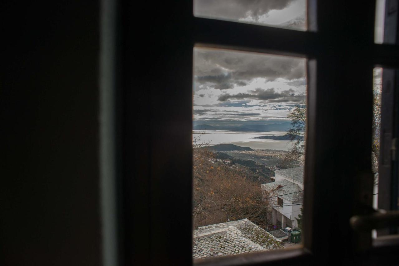 Charis Guesthouse Makrinítsa Buitenkant foto
